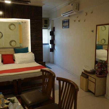 Hotel Krishna Ахмедабад Екстер'єр фото